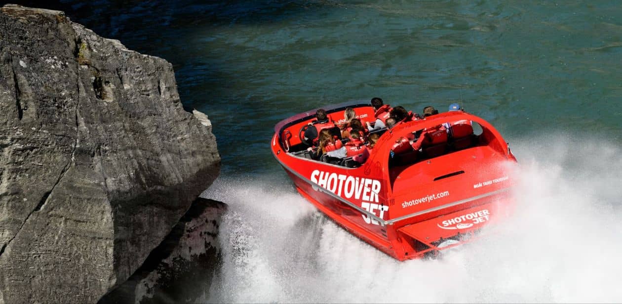 rzeka-shotover-i-jet-boat-w-queenstown-najlepsze-atrakcje-turystyczne-nz