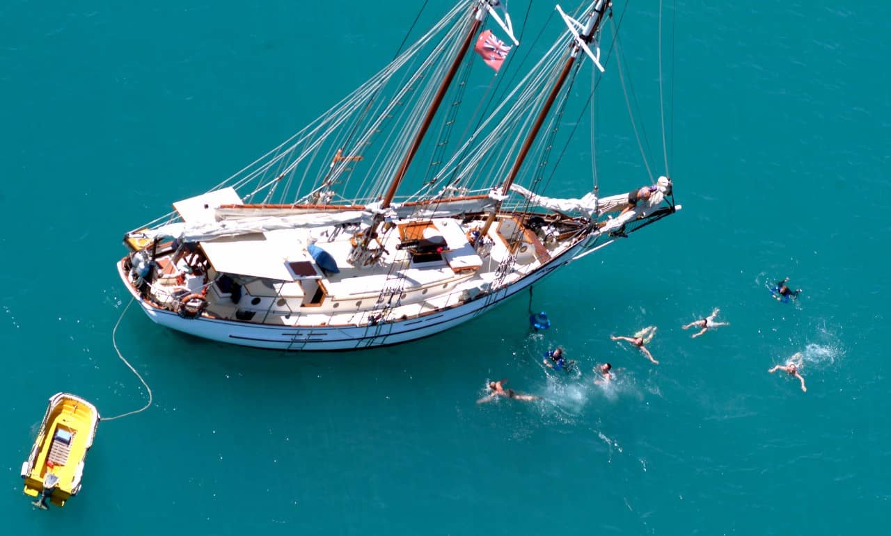 snorkeling-na-whitsundays-z-airlie-beach-rafy-tropikalne-co-warto-zobaczyc-australia