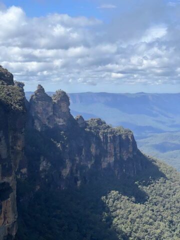 Trzy siostry widok w Górach Błekitnych