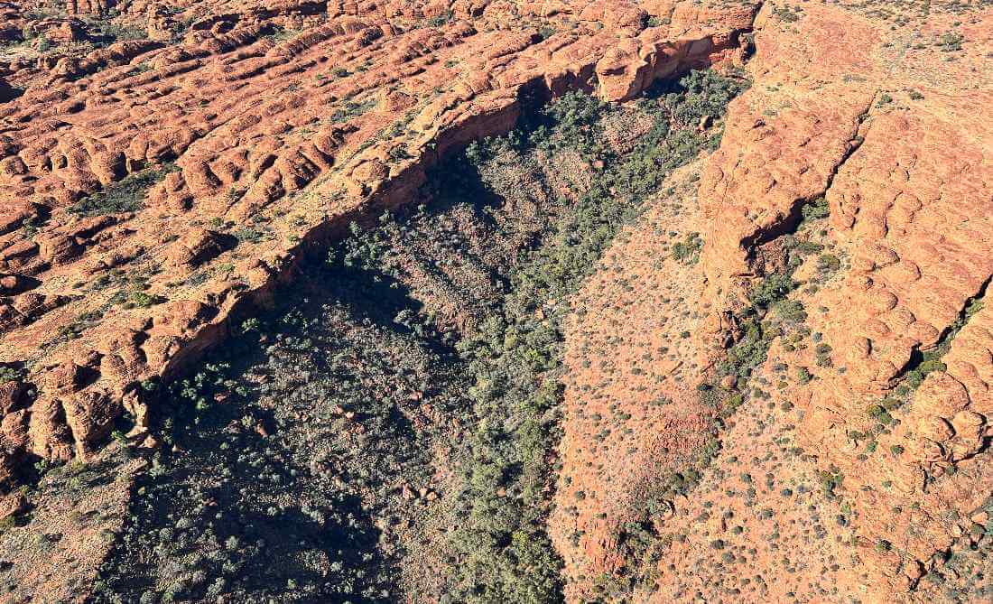 Lot helikopterem nad Kings Canyon w Australii – 15 lub 30 minut niezapomnianych widoków w australijskim Outbacku