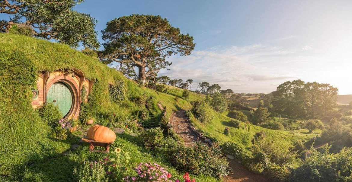 Hobbiton Movie Set w Nowej Zelandii – plan filmowy Hobbita i Władcy Pierścieni