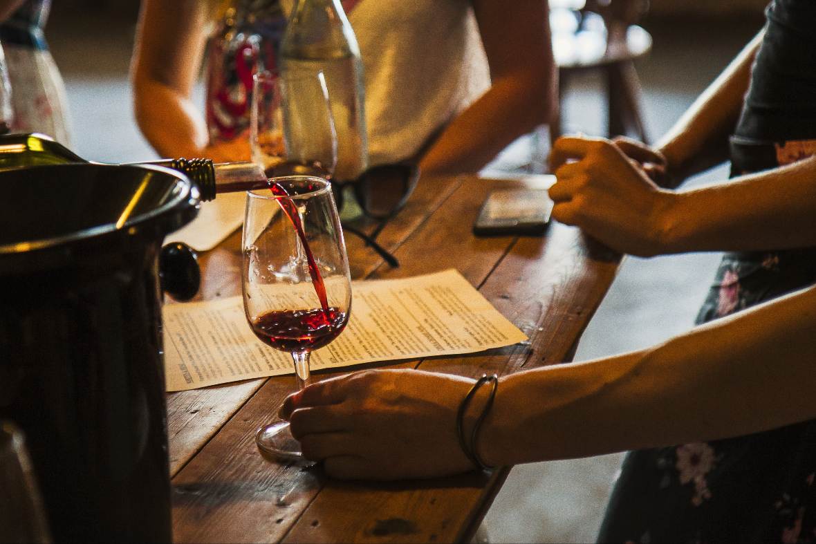 Wycieczka do Yarra Valley z Melbourne przez zielone winnice