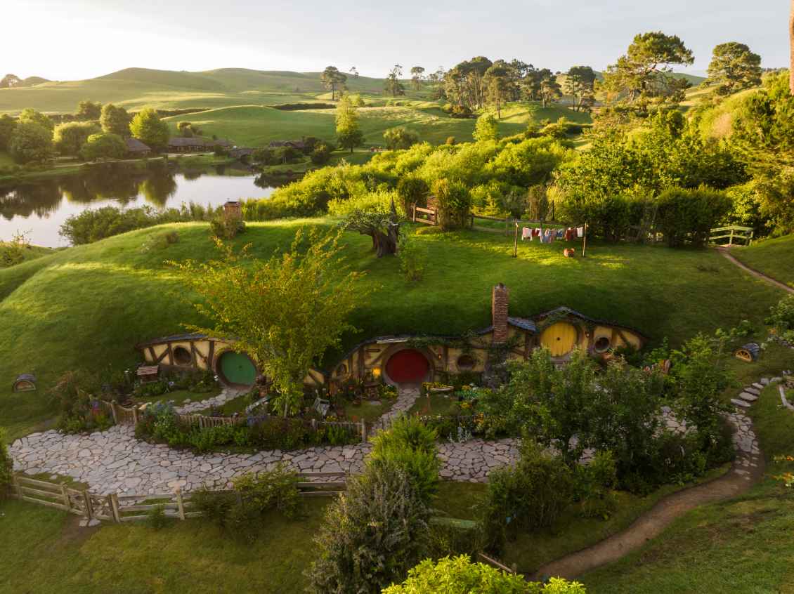 Hobbiton od kulis – rozszerzona wycieczka Behind the Scenes z lunchem