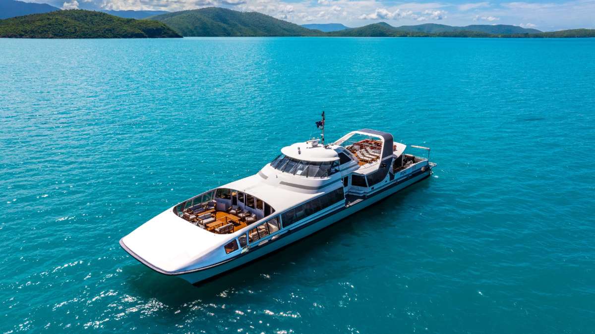 Rejs na plażę Whitehaven Beach z Airlie Beach – cały dzień na wyspach Whitsundays